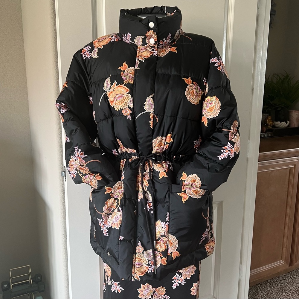 Floral puffer jacket